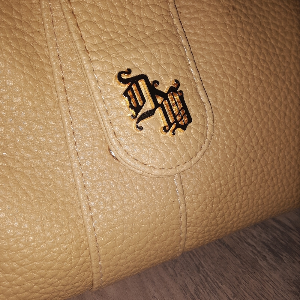 Versace profumi tan leather clutch bag - Picture 4 of 11
